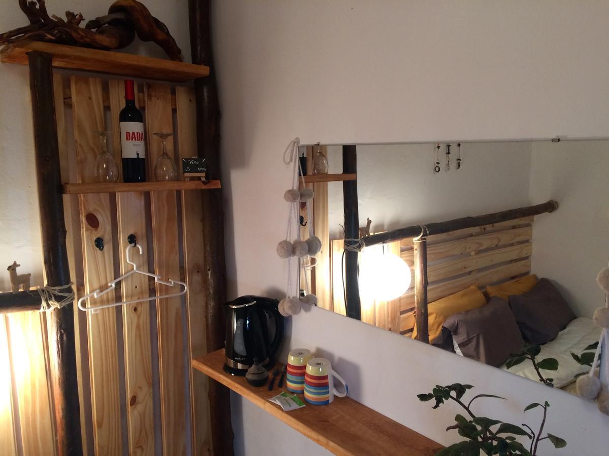 La Puerta Verde Hostel & Bar อูมาวากา ภายนอก รูปภาพ