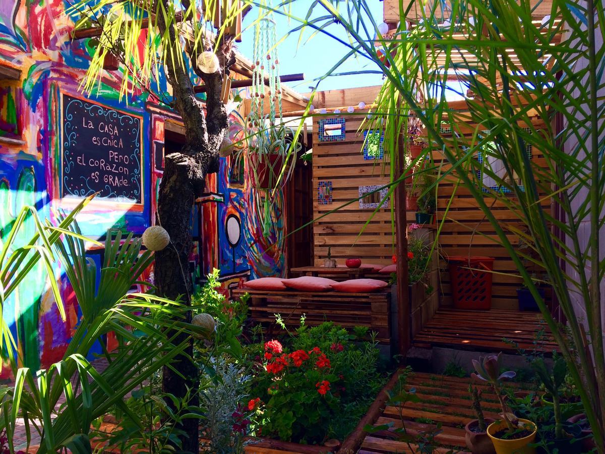 La Puerta Verde Hostel & Bar อูมาวากา ภายนอก รูปภาพ